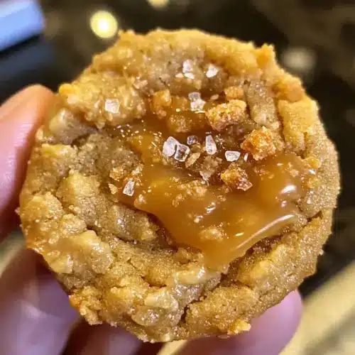 Salted Caramel Crunch Cookies